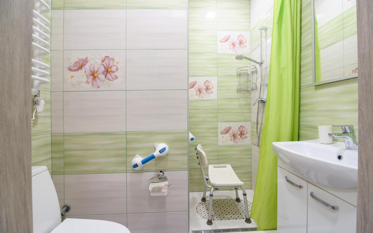 Colored Balloons - 3 Bedrooms, 3 Bathrooms, Equipped Large Apartments Lviv Luaran gambar