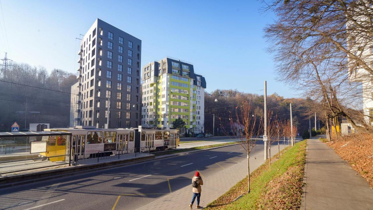 Colored Balloons - 3 Bedrooms, 3 Bathrooms, Equipped Large Apartments Lviv Luaran gambar